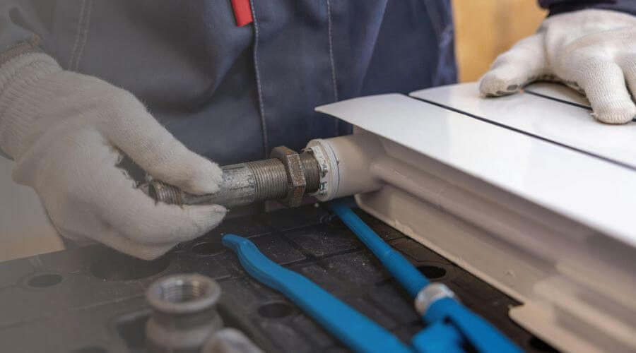 Expert burst pipe repair services in Rye, TX